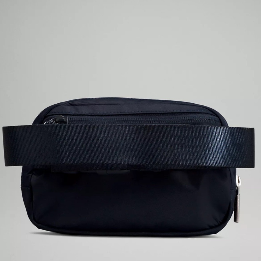 Lululemon - belt bag “black” - Picture 2 of 4